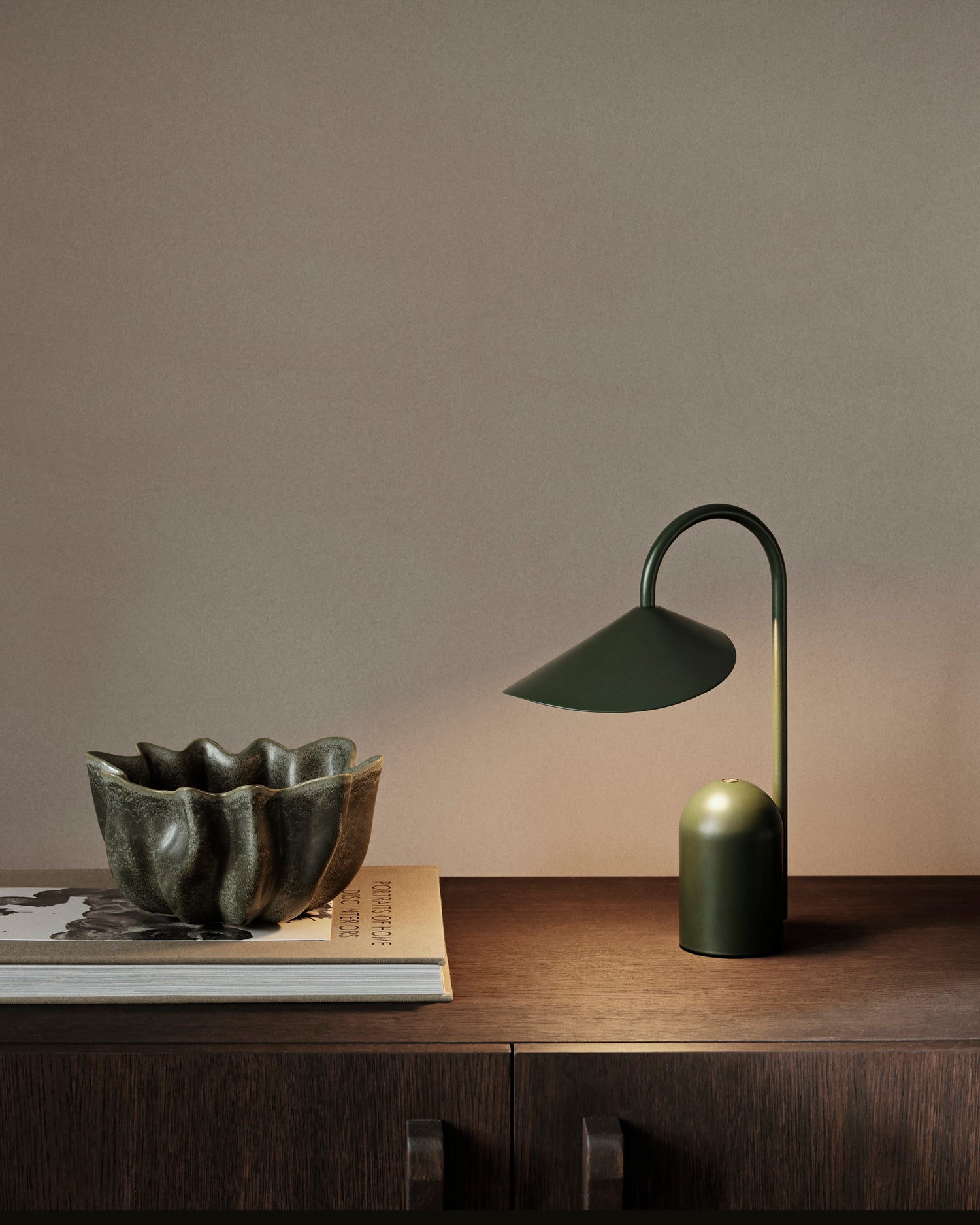 Arum Portable Lamp - Grass Green