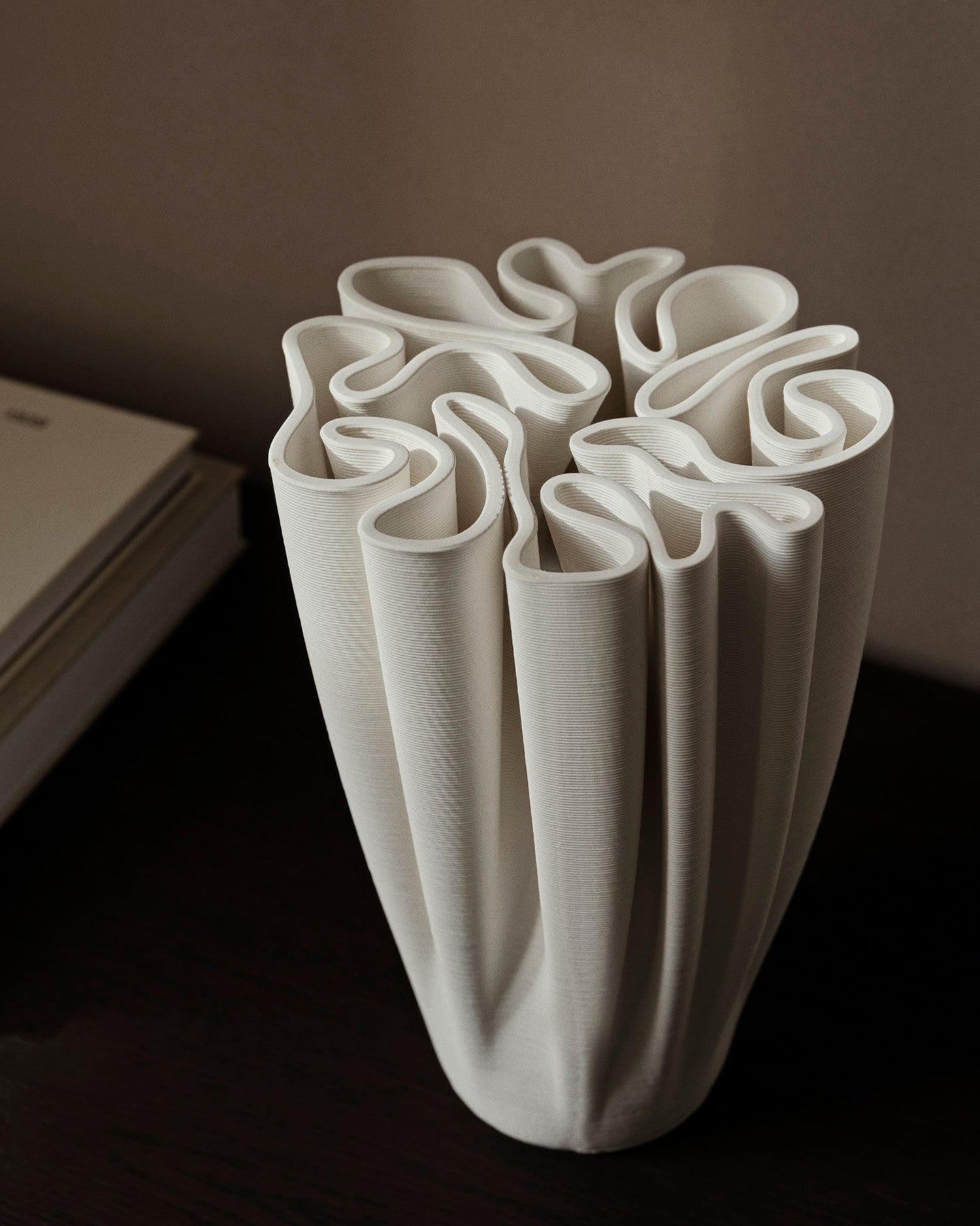 Dedali Vase - Off-white