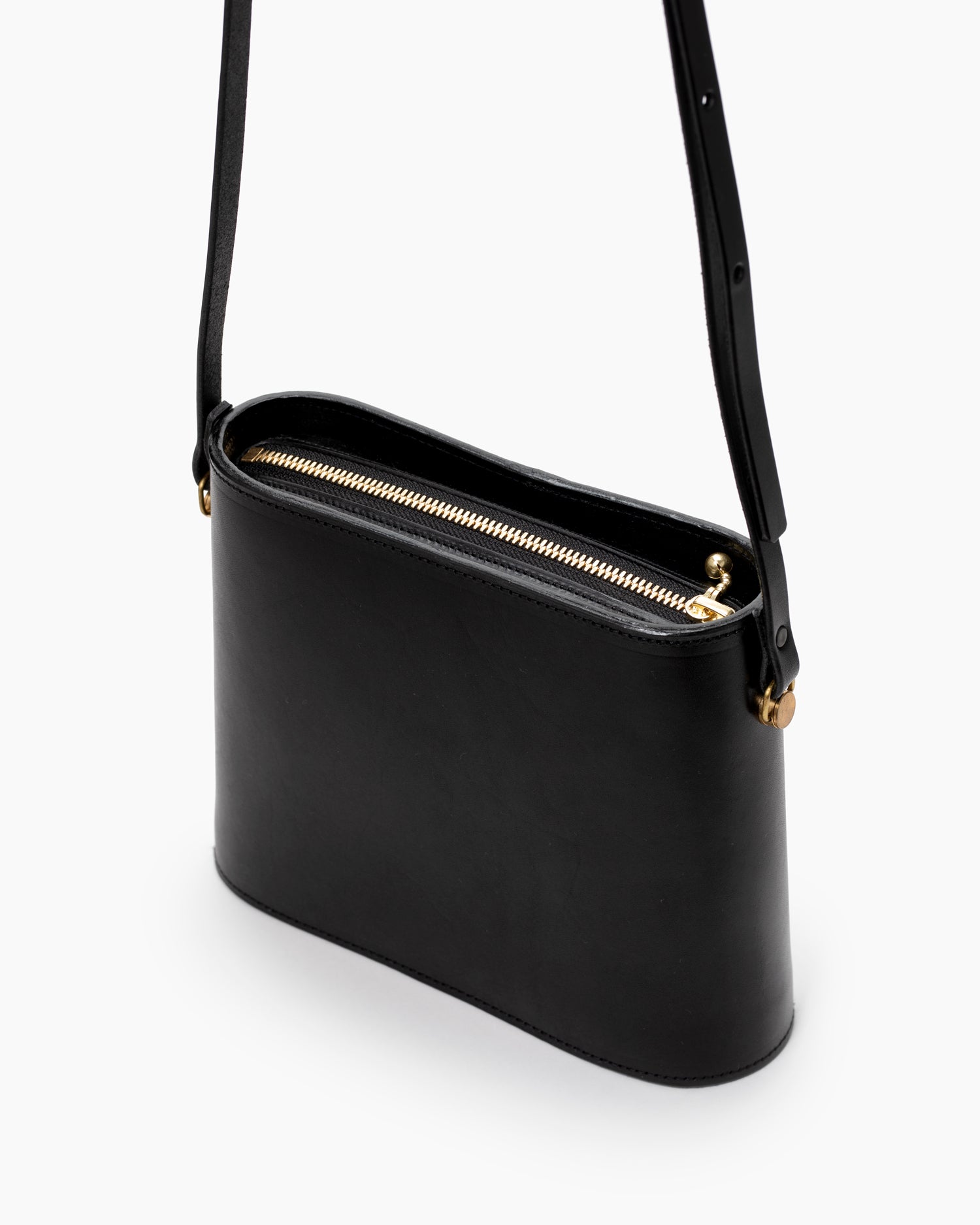 Simple black crossbody outlet bag