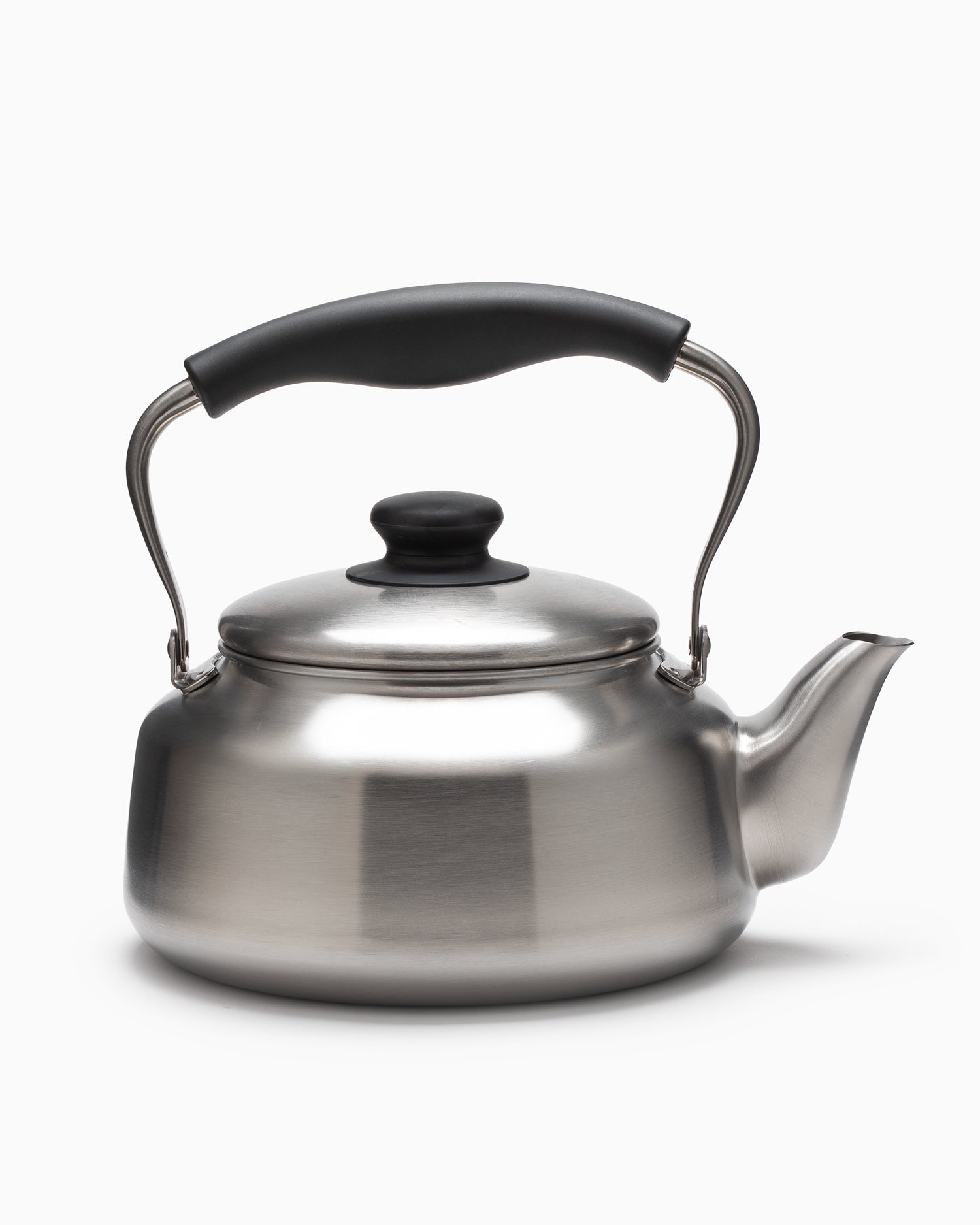 Metal kettle on sale